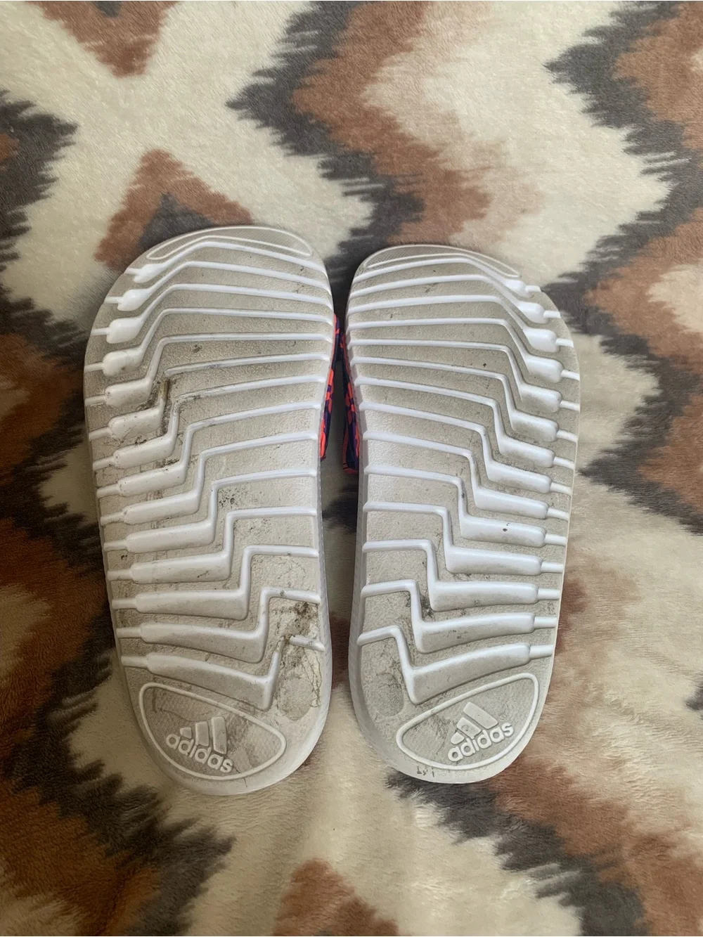 Multicolor adidas slides size 5 boys